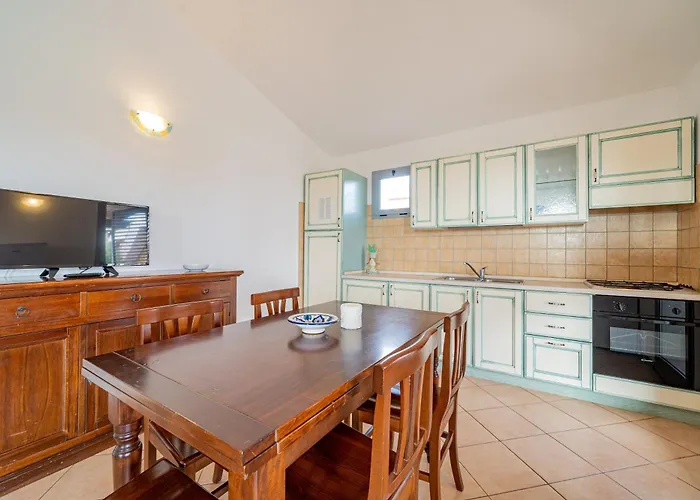 Isa-residence With Swimming-pool In Cala Girgolu, With Private Outdoor Area 3* Monte Petrosu